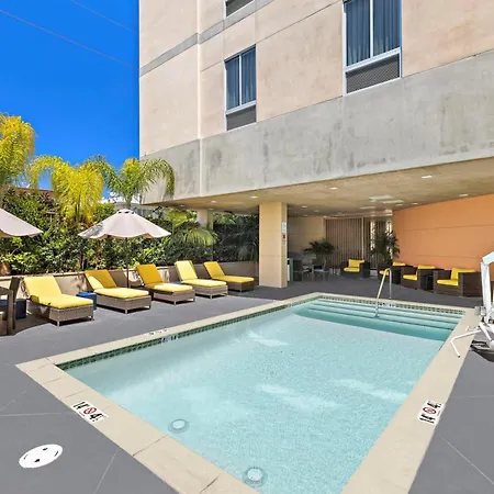 Hampton Inn & Suites Los Angeles/Hollywood, Ca-2